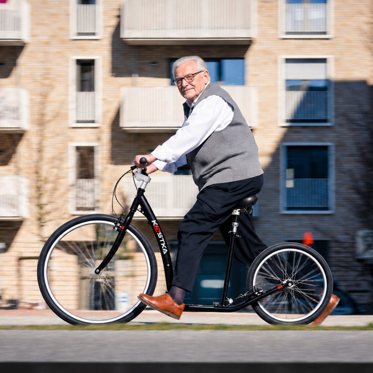 KOSTKA TOUR FUN Adult balance bike